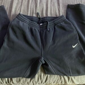 Nike standard fit sweatpants